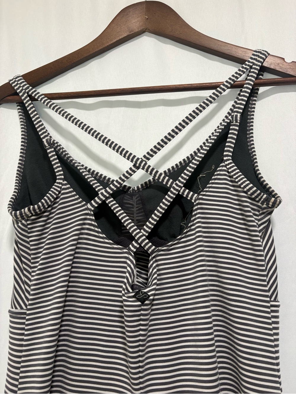 prAna Rebecca Dress M Grey Striped Strappy Back Shelf Bra Athletic - Picture 6 of 9